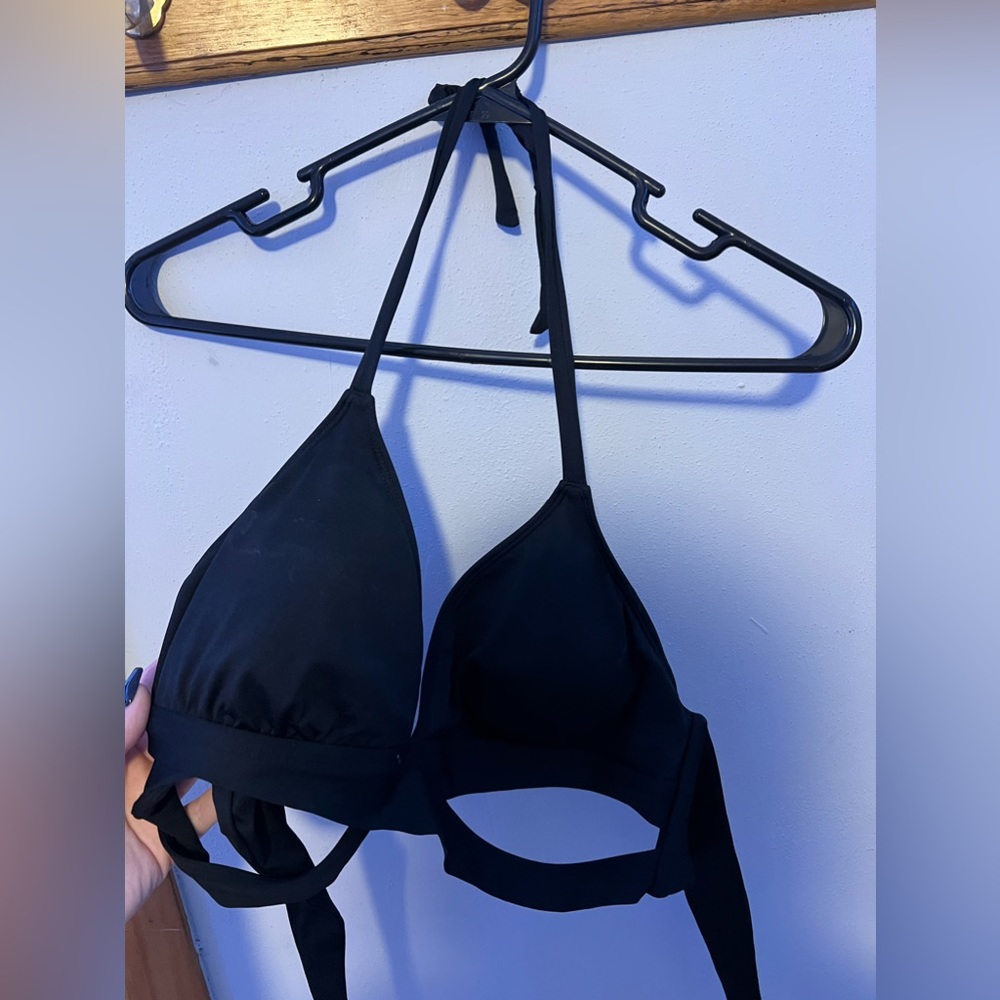 Women’s Padded Swimsuit Top